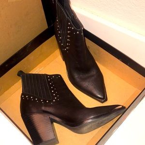 Kenneth Cole booties